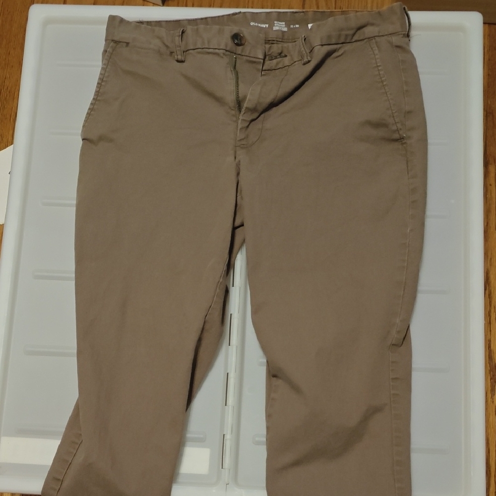 Old Navy Ultimate Straight Chino Pants Built in Flex 31